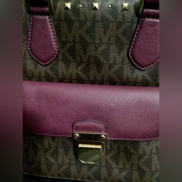 Medium Michael Kors Satchel Purse Brown, Plumb and Gold w/messenger strap - Picture 5 of 6